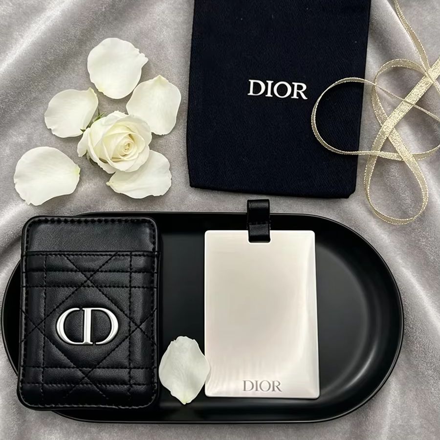 Dior Dior’s Bag Multi-function - Perfume Fine Fragrance 评论和价格